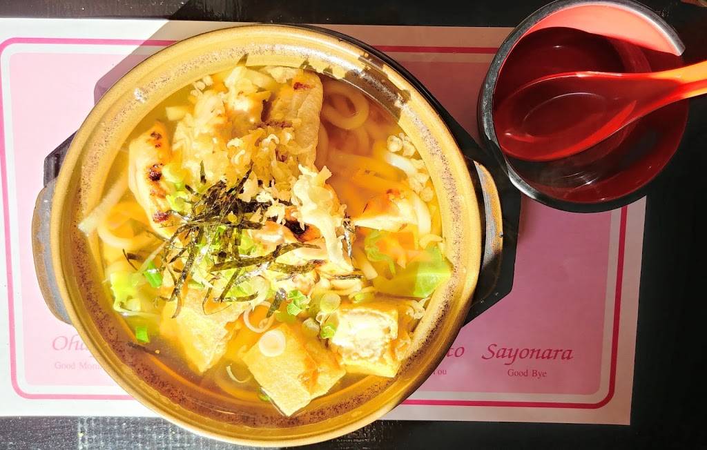 Tokyo Sushi | restaurant | 901 Yonge St, Toronto, ON M4W 2H2, Canada | 4165166168 OR +1 416-516-6168