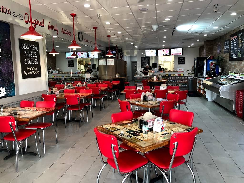 Paulies Poboys | restaurant | 3823 Bellaire Blvd, Houston, TX 77025, USA | 7132188383 OR +1 713-218-8383