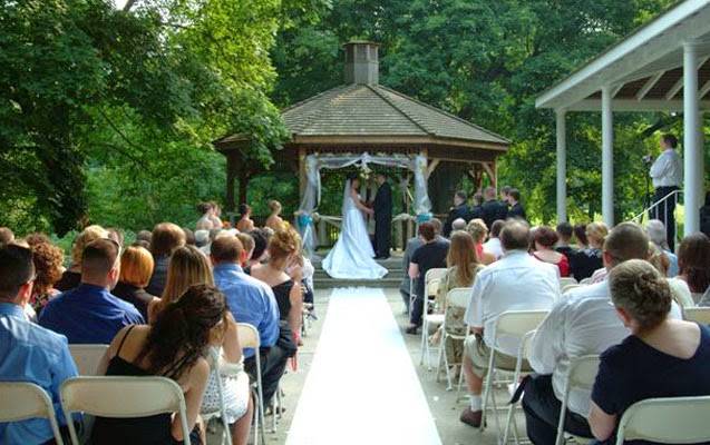 Bensalem Township Country Club | restaurant | 2000 Brown Ave, Bensalem, PA 19020, USA | 2156395556 OR +1 215-639-5556