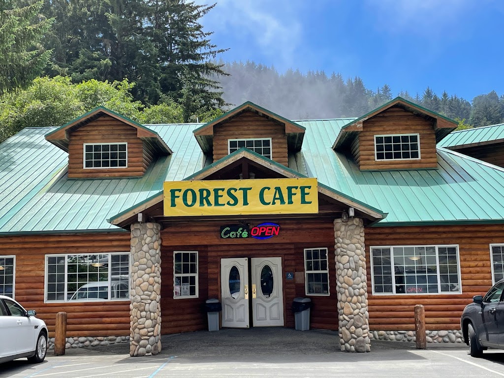 Forest Cafe | restaurant | 15499 US-101, Klamath, CA 95548, USA | 7074825585 OR +1 707-482-5585