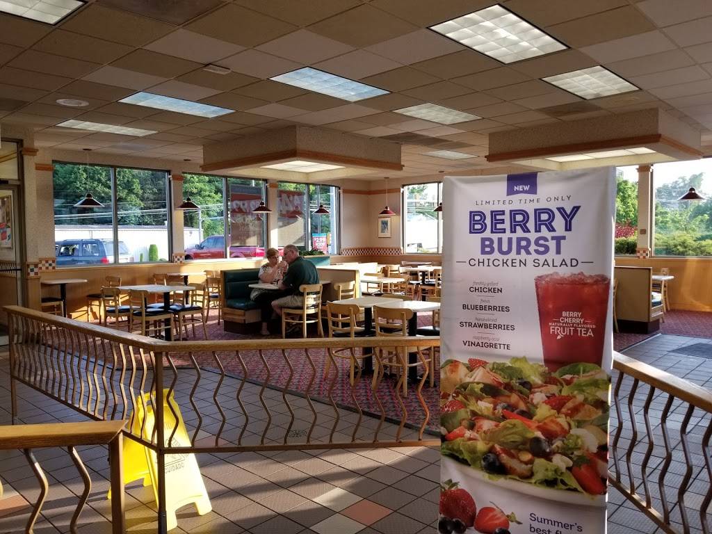 Wendys | restaurant | 871 Lincoln Way W, Chambersburg, PA 17202, USA | 7177090324 OR +1 717-709-0324