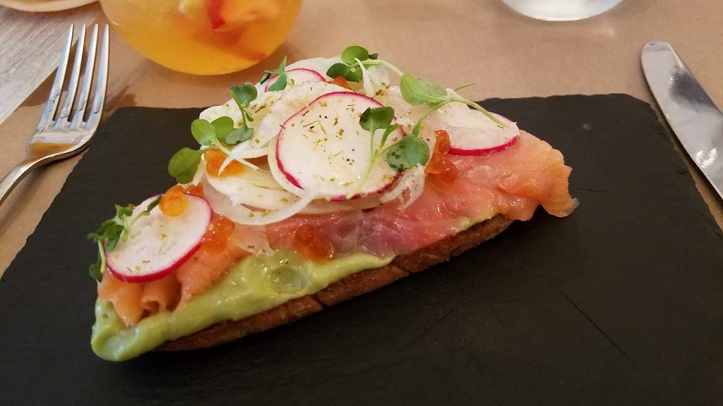 The Cottage | restaurant | 256 Post Rd E, Westport, CT 06880, USA | 2035573701 OR +1 203-557-3701