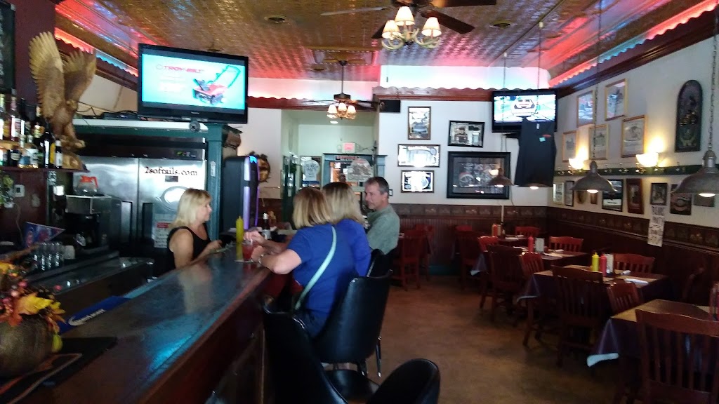 Softails Bar & Grill | restaurant | 246 N Main Ave, Ladd, IL 61329, USA | 8158942221 OR +1 815-894-2221