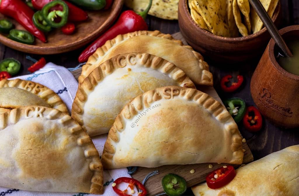 Paraná Empanadas | restaurant | 4545 La Jolla Village Dr Suite #9063, San Diego, CA 92122, USA | 8589003493 OR +1 858-900-3493