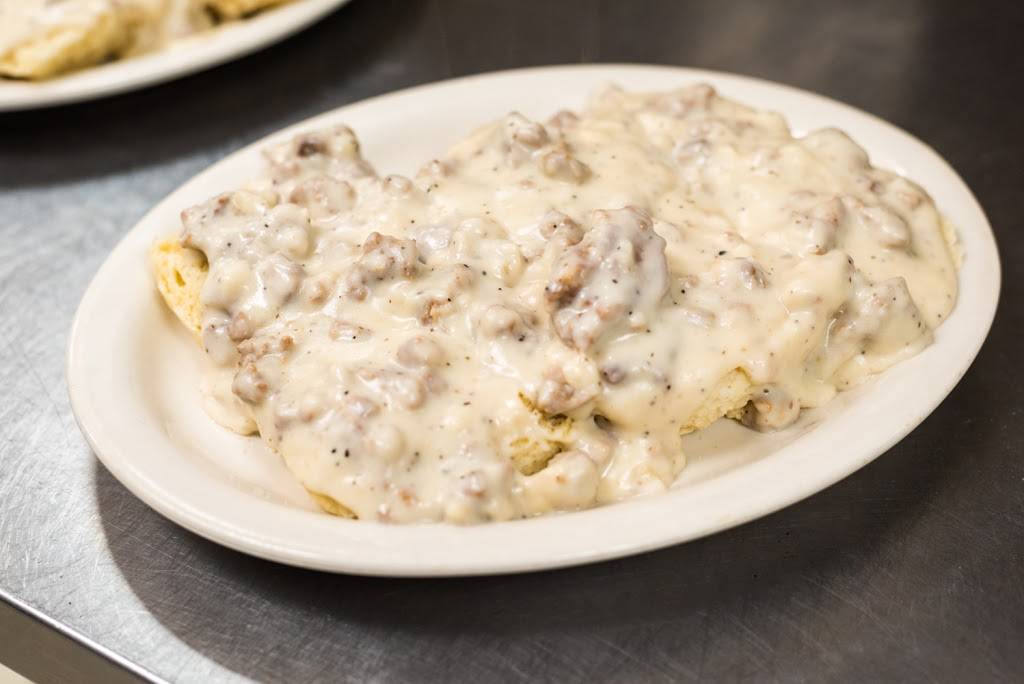 The Pickle Lounge and Northside Lanes | restaurant | 1776 Independence Parkway, Hartford City, IN 47348, USA | 7653474186 OR +1 765-347-4186