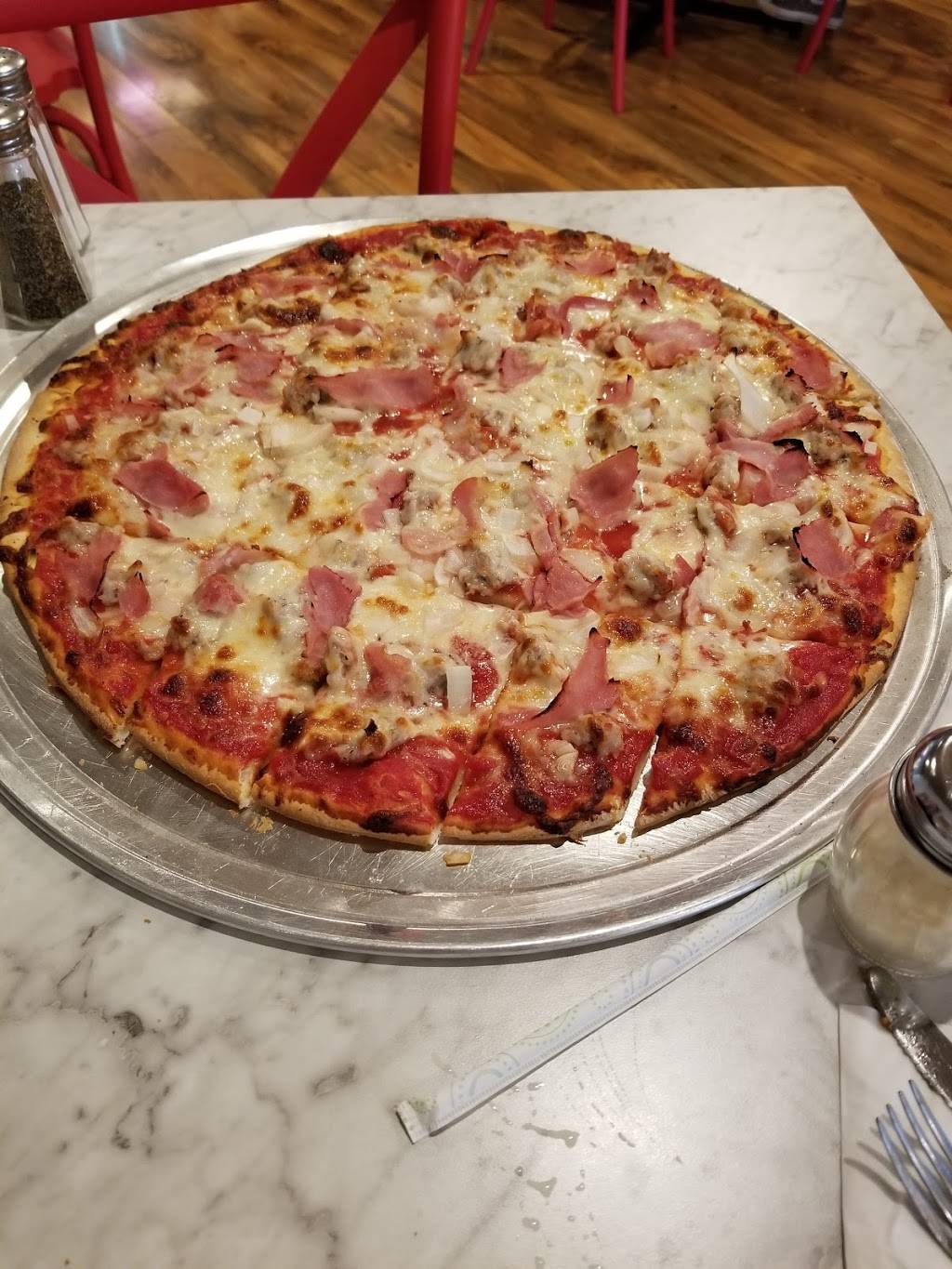 Joes Pizza | restaurant | 102 W Sale St, Tuscola, IL 61953, USA | 2172536500 OR +1 217-253-6500