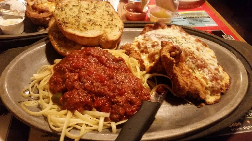 Bernies Dining Depot | restaurant | 749 James St, Chicopee, MA 01020, USA | 4135399268 OR +1 413-539-9268