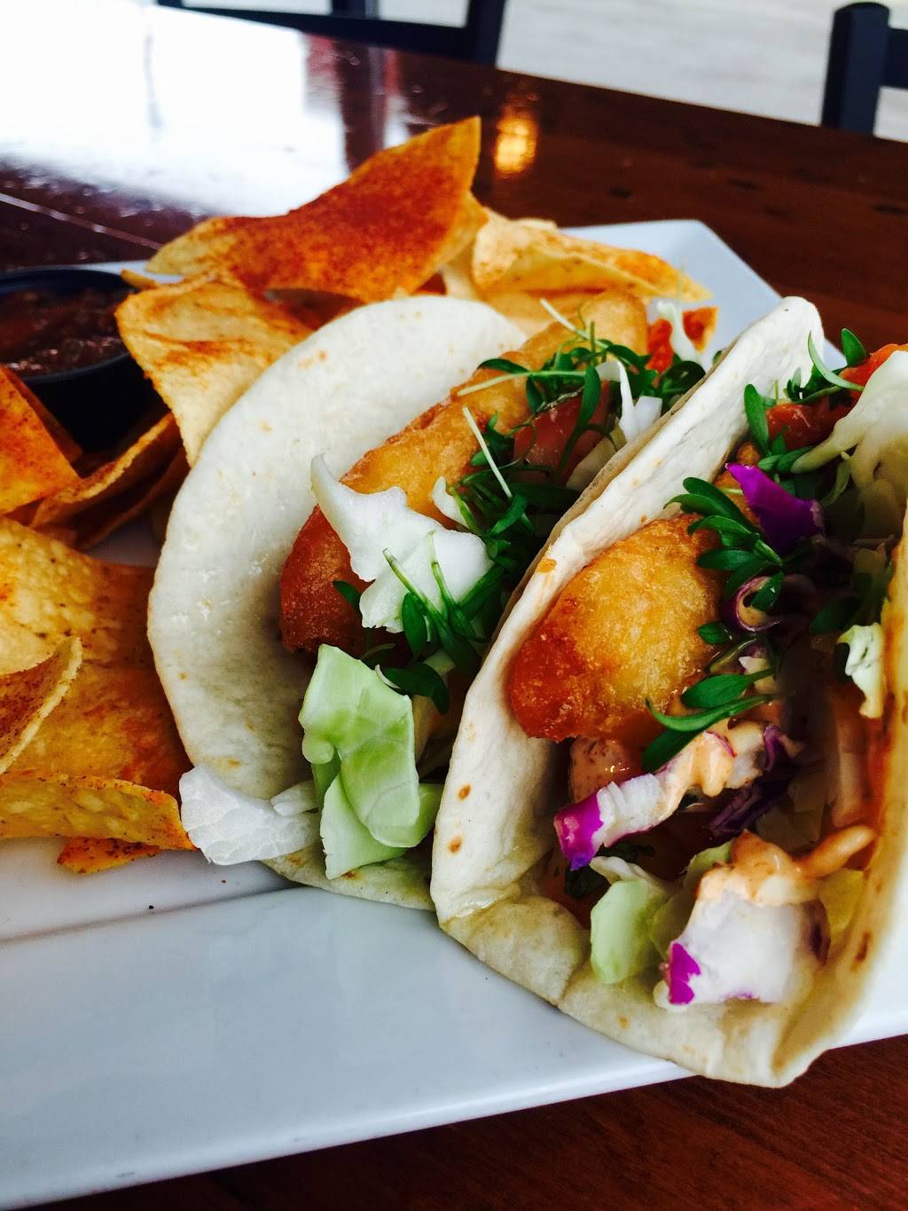 Greenes Pour House | restaurant | 134 W Wisconsin Ave, Neenah, WI 54956, USA | 9204861049 OR +1 920-486-1049