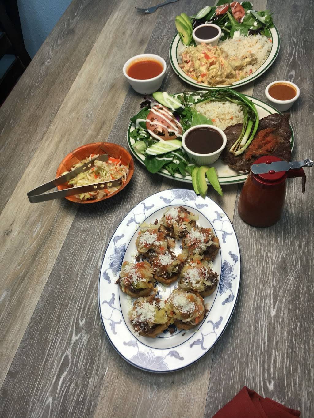 El Chapín Restaurant | restaurant | 3753 Mission Ave suit 106, Oceanside, CA 92058, USA | 7608427683 OR +1 760-842-7683