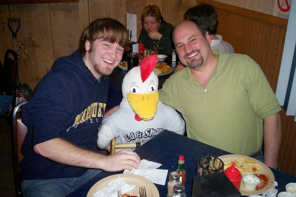 Ed & Sharons Restaurant & Catering | restaurant | N1294 State Road 64 & 107, Merrill, WI 54452, USA | 7155363429 OR +1 715-536-3429