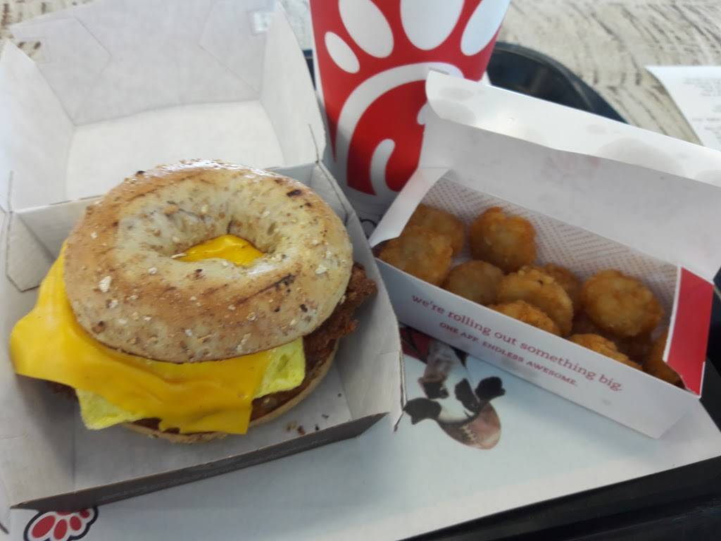 Chick-fil-A | restaurant | 1541 County Rd 220, Fleming Island, FL 32003, USA | 9042643644 OR +1 904-264-3644