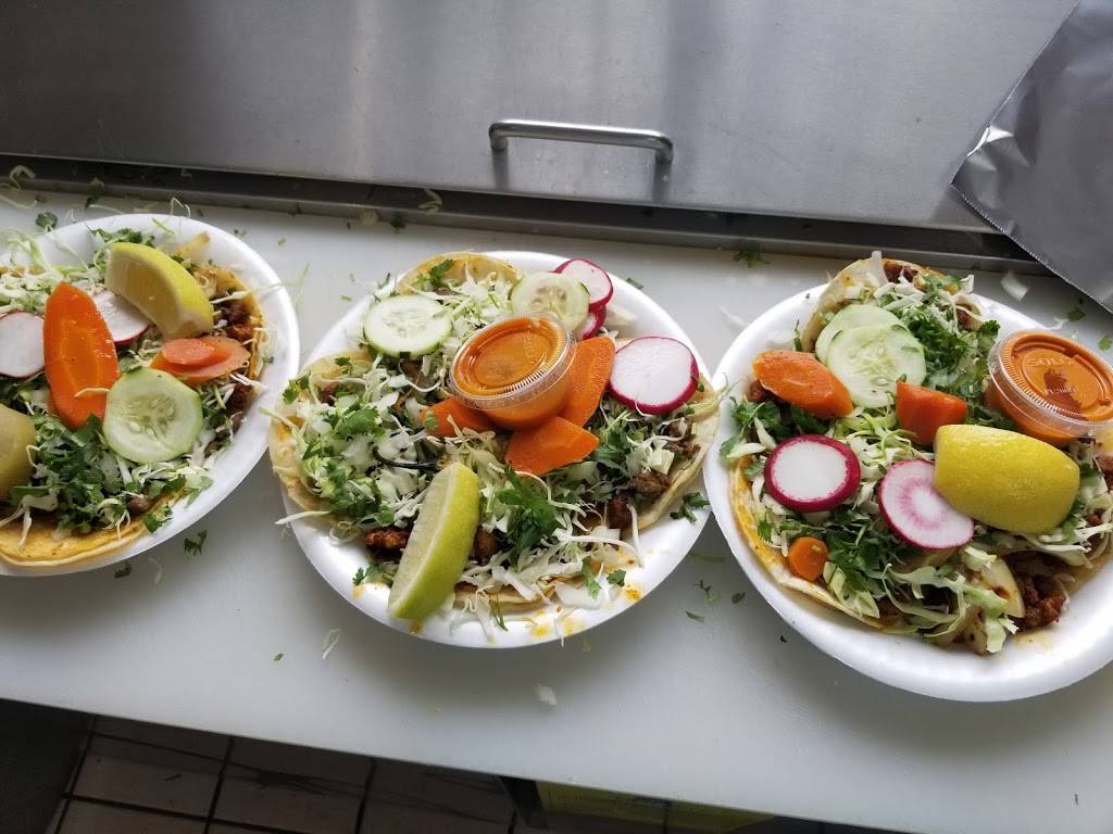 Taqueria Zihuatanejo 2 | restaurant | 13129 E Parlier Ave, Parlier, CA 93648, USA | 5592545029 OR +1 559-254-5029