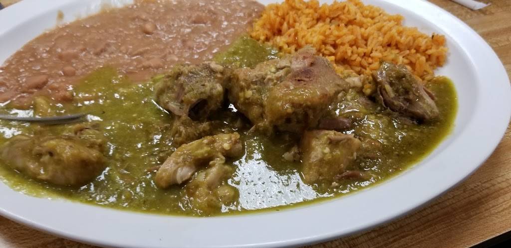 El Chilito Mexican Restaurant | restaurant | 2905 Euclid Ave, Ontario, CA 91762, USA | 9099888077 OR +1 909-988-8077