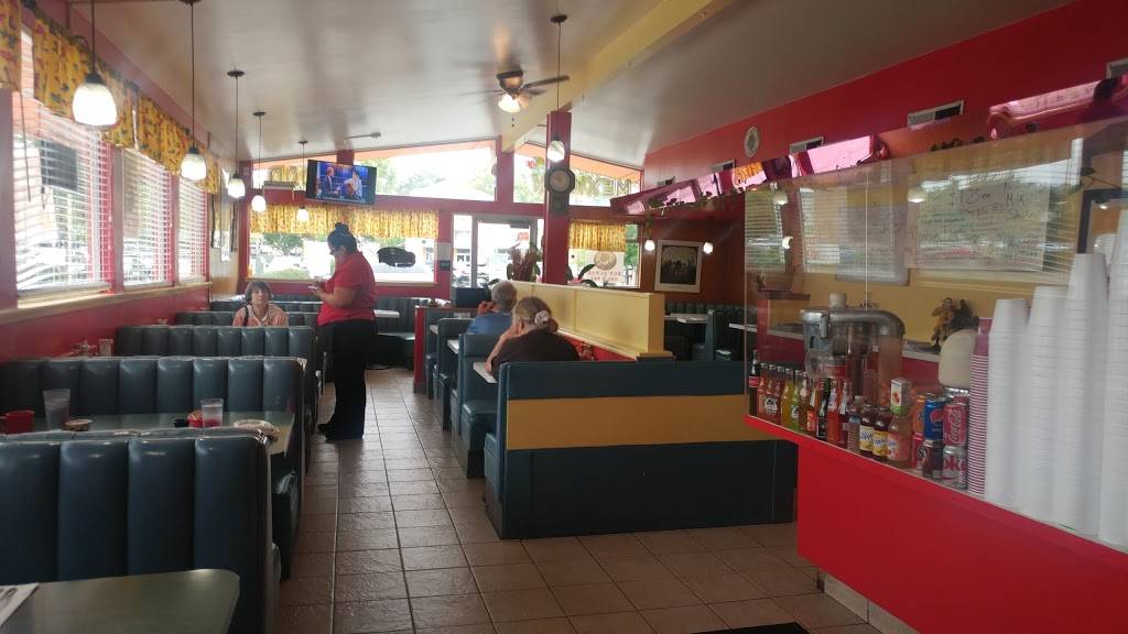 Juanitas | restaurant | 2227 Mendocino Ave, Santa Rosa, CA 95403, USA | 7075275430 OR +1 707-527-5430