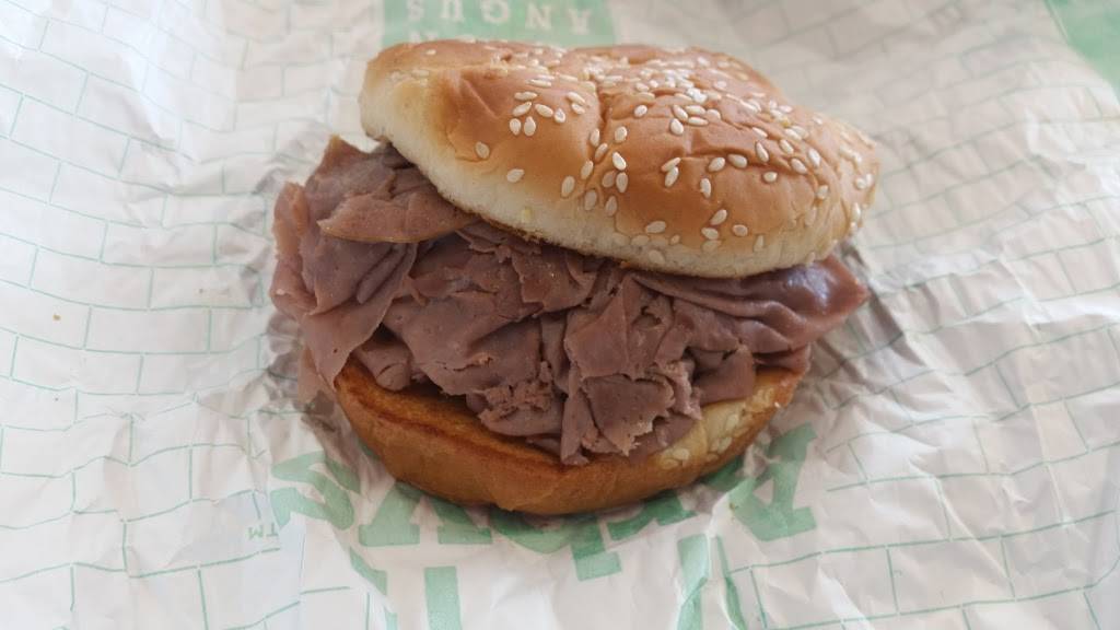 Arbys | restaurant | 5790 Belleville Crossing St, Belleville, IL 62226, USA | 6183557564 OR +1 618-355-7564