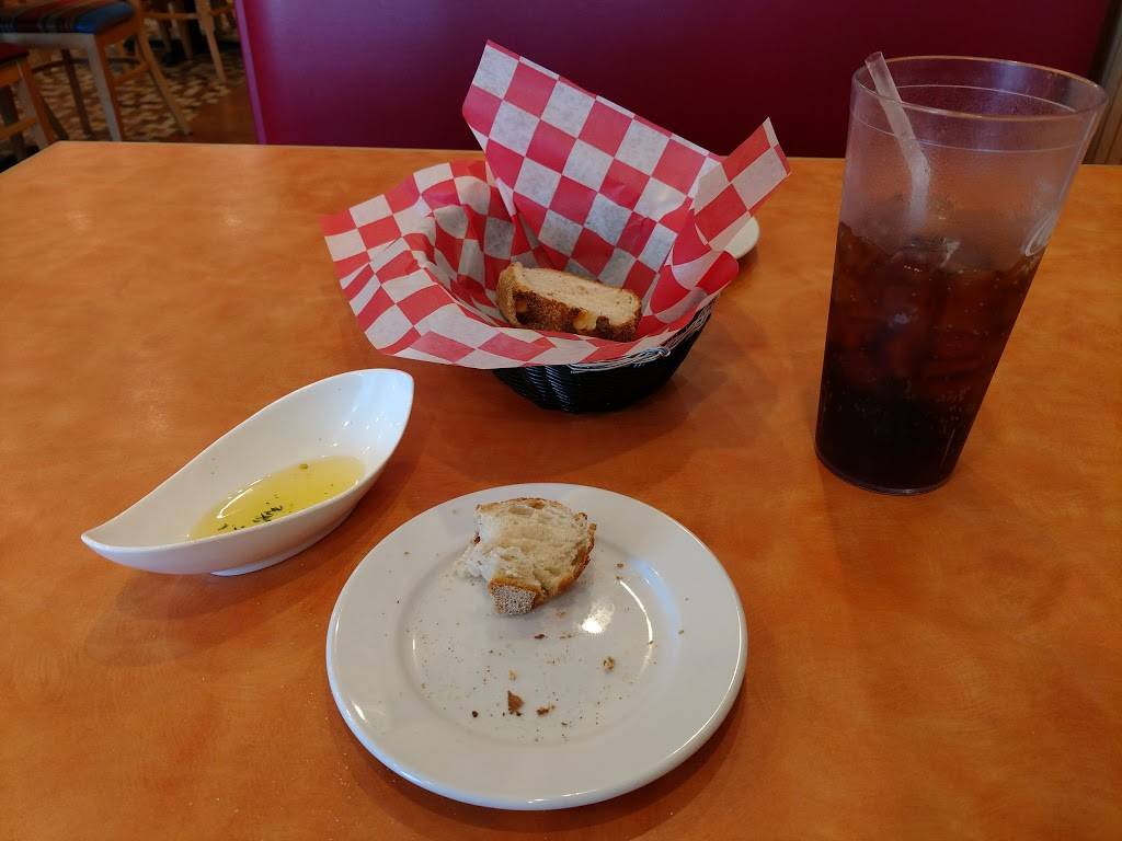 Il Basilico | restaurant | 49 W Aylesbury Rd, Lutherville-Timonium, MD 21093, USA | 4104536603 OR +1 410-453-6603