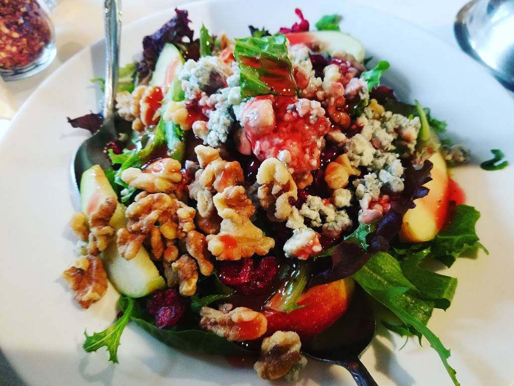 Luigis Famous Pizza, Restaurant And Catering | restaurant | 650 Newman Springs Rd, Lincroft, NJ 07738, USA | 7328422122 OR +1 732-842-2122