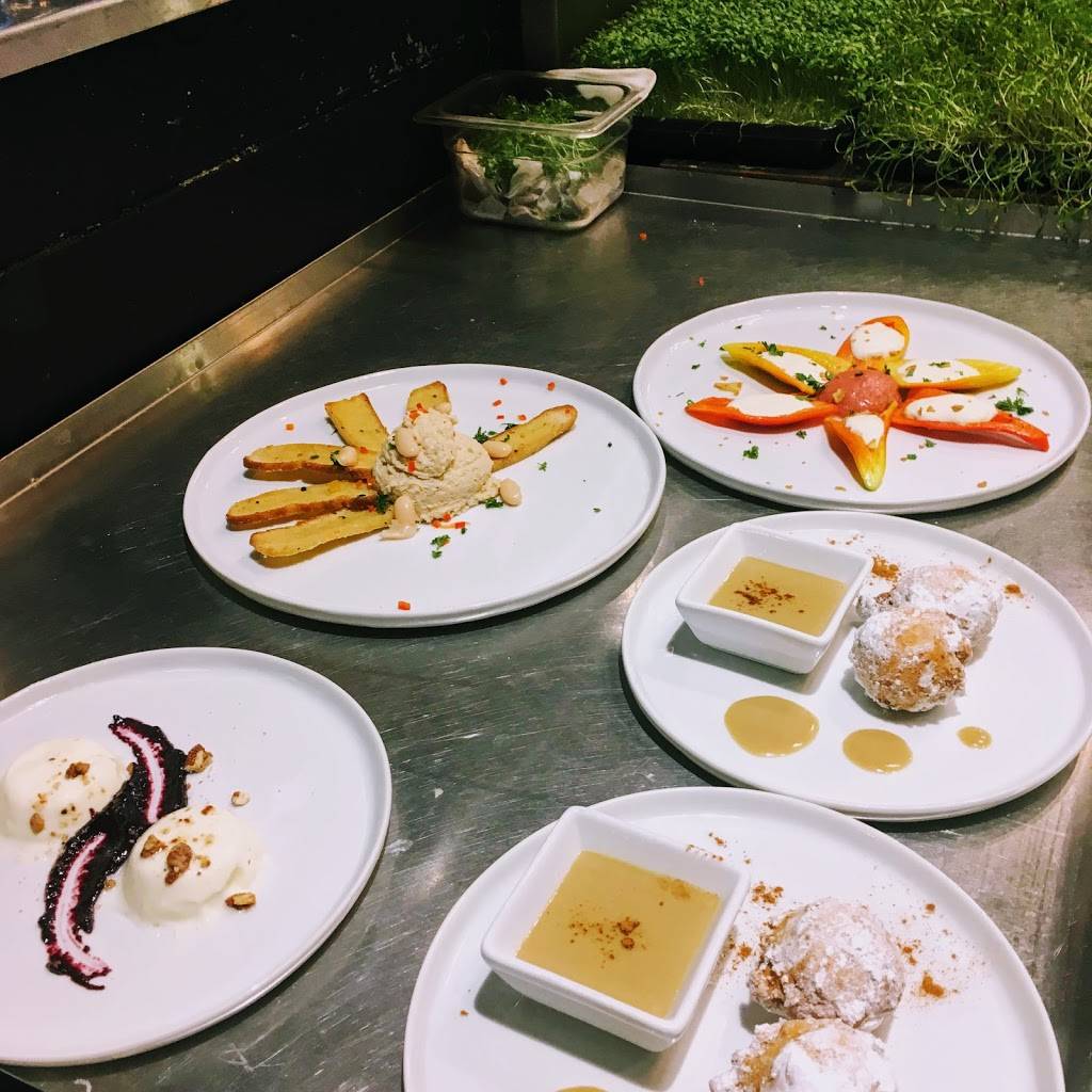 Tambolis Pasta & Pizza | restaurant | 1761 Madison Ave, Memphis, TN 38104, USA | 9014108866 OR +1 901-410-8866