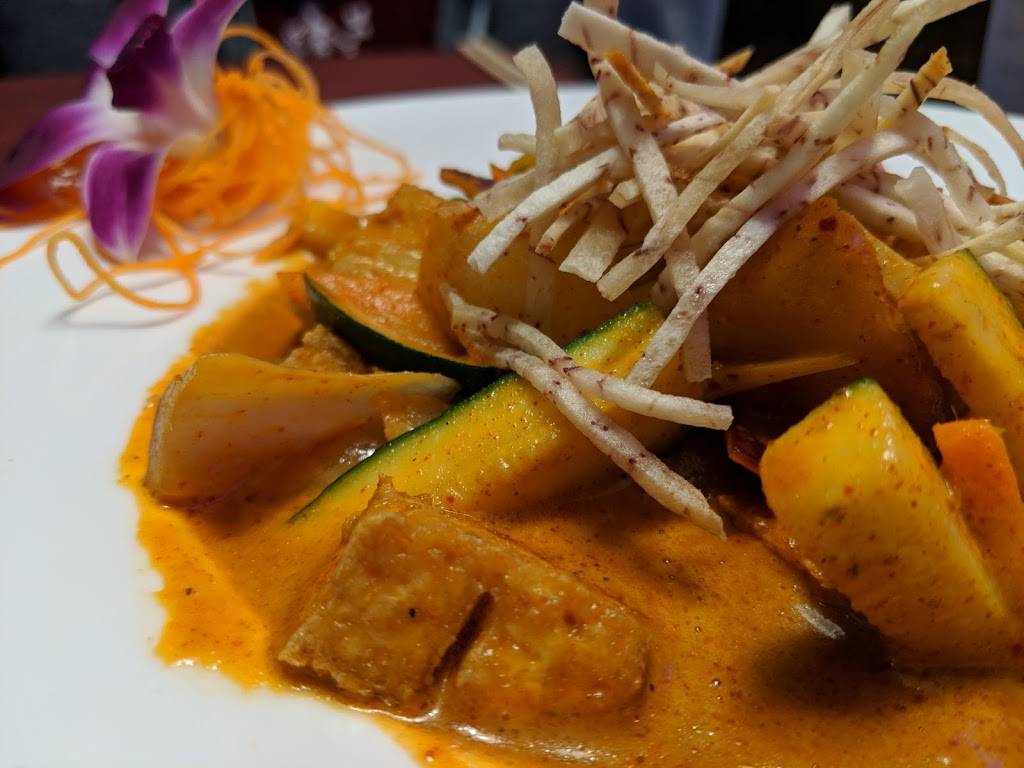 Fancy Q Sushi & Thai Apopka | restaurant | 1095 W Orange Blossom Trail, Apopka, FL 32712, USA | 4078901111 OR +1 407-890-1111