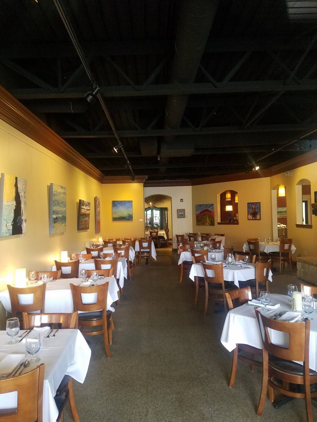 Blue Cow | restaurant | 119 N Michigan Ave, Big Rapids, MI 49307, USA | 2317960100 OR +1 231-796-0100