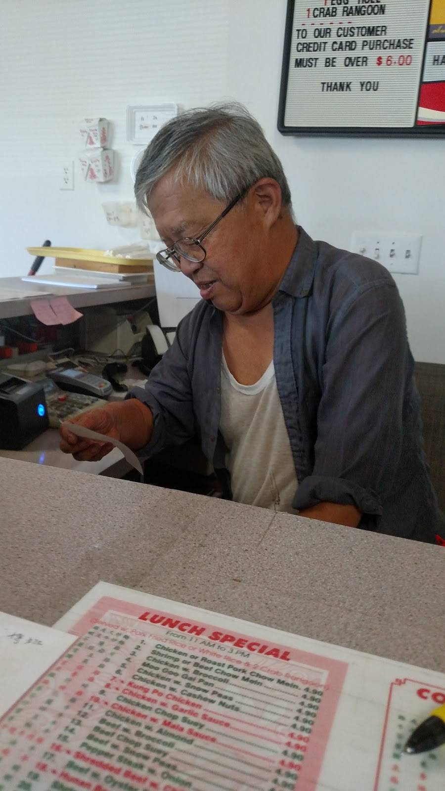 China King | restaurant | 8654 E Washington St, Indianapolis, IN 46219, USA | 3178995433 OR +1 317-899-5433