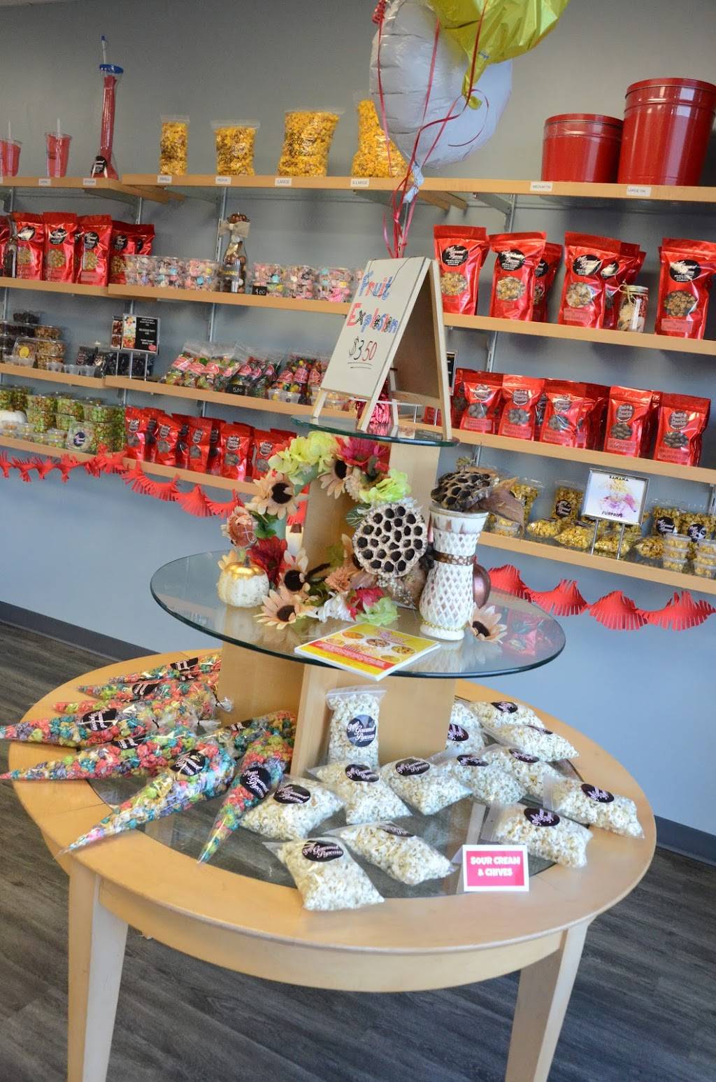 Popus Gourmet Popcorn | meal takeaway | 2004 W Jefferson St, Joliet, IL 60435, USA | 8152805133 OR +1 815-280-5133