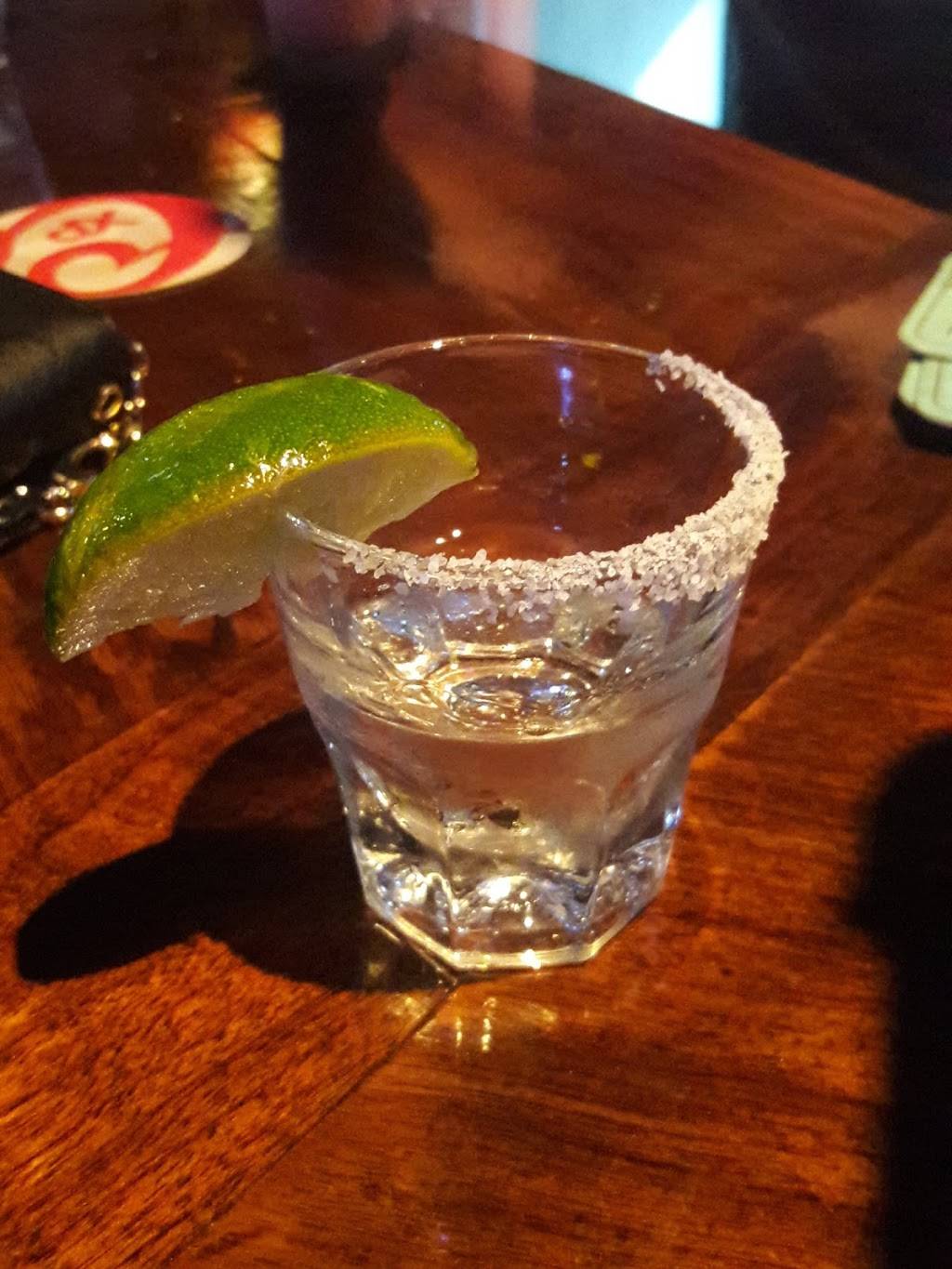 Little Woodrows Parmer Bar & Grill | restaurant | 6301 W Parmer Ln, Austin, TX 78729, USA | 5129182337 OR +1 512-918-2337