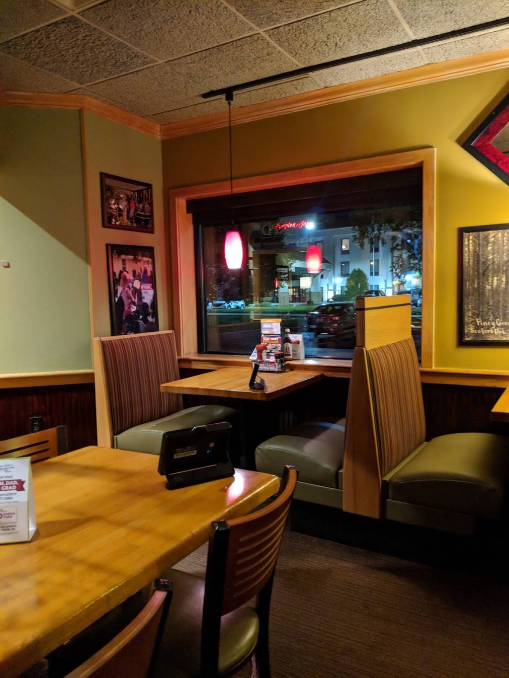 Applebees Grill + Bar | restaurant | 22873 Sussex Hwy, Seaford, DE 19973, USA | 3026280756 OR +1 302-628-0756