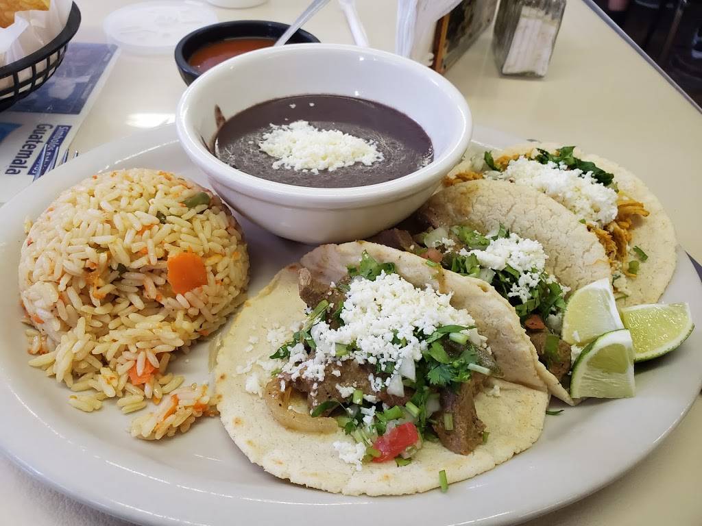 La Placita Salvadorean Cocina | restaurant | 1015 W Houston St, Sherman, TX 75092, USA | 9038935552 OR +1 903-893-5552