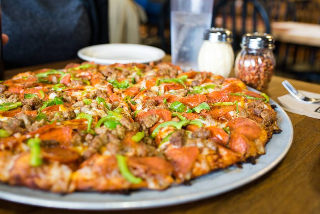 Abbys Legendary Pizza | meal delivery | 2053 Olympic St, Springfield, OR 97477, USA | 5417474444 OR +1 541-747-4444