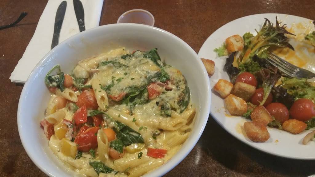 Castiglias Italian Restaurant | restaurant | 324 William St, Fredericksburg, VA 22401, USA | 5403736650 OR +1 540-373-6650