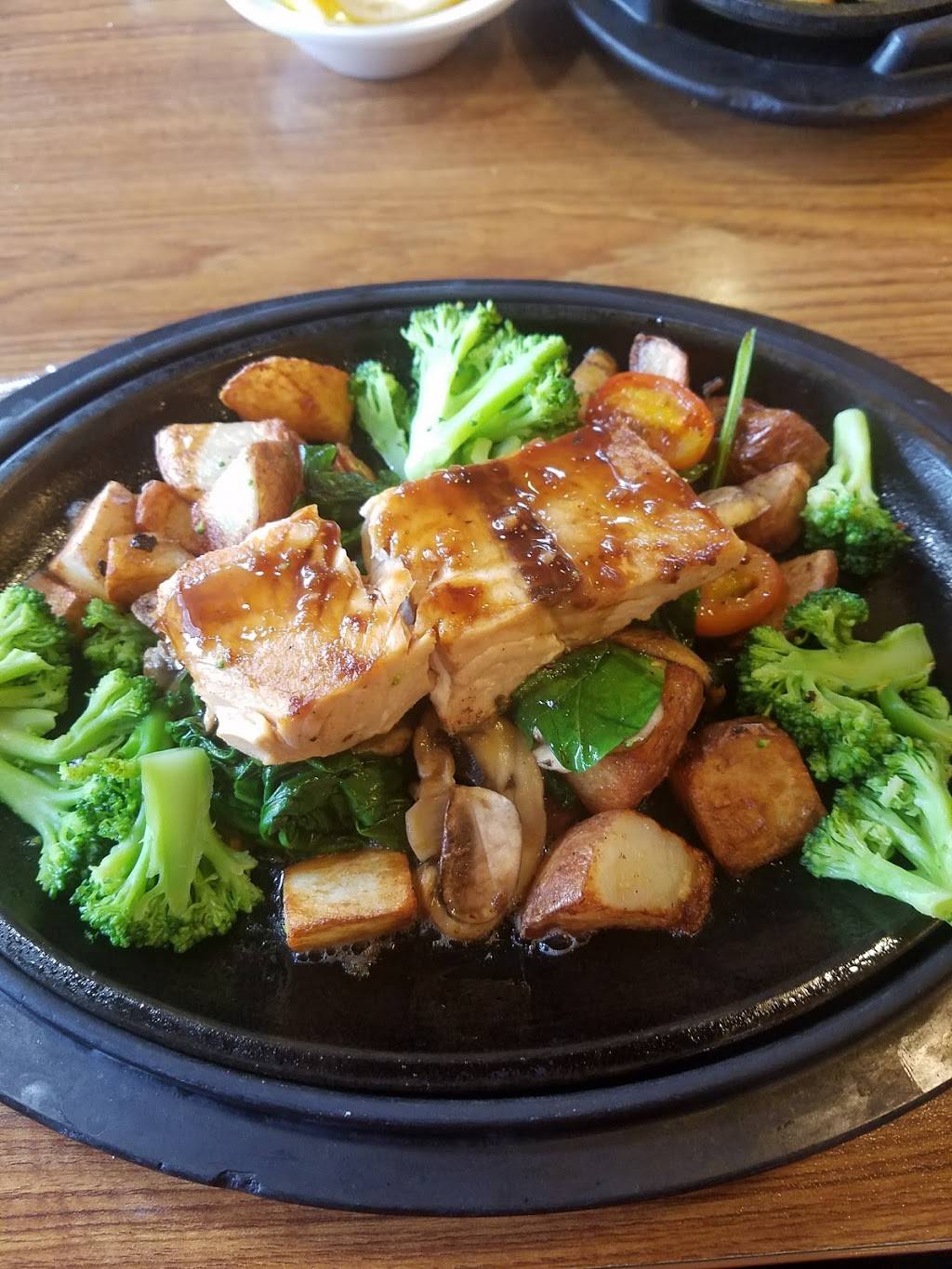 Dennys | restaurant | 1776 Powell St, Emeryville, CA 94608, USA | 5106587950 OR +1 510-658-7950