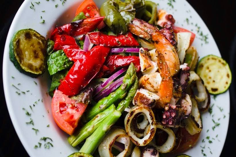 Taverna Yamas Greek Cuisine - Dining & Fun | restaurant | 9753 Deer Lake Ct, Jacksonville, FL 32246, USA | 9048540426 OR +1 904-854-0426