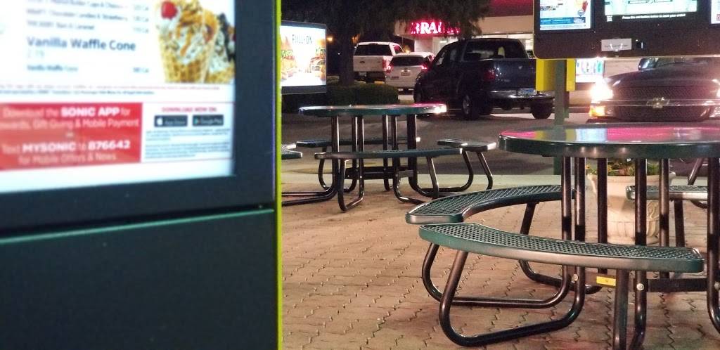 Sonic Drive-In | restaurant | 2130 N Josey Ln, Carrollton, TX 75006, USA | 9724661900 OR +1 972-466-1900