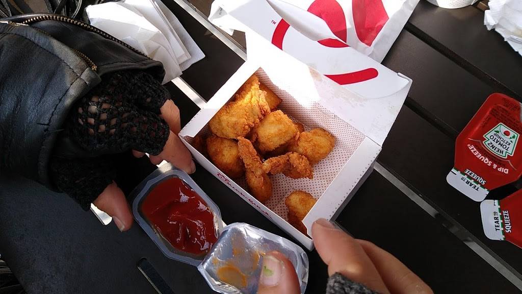 Chick-fil-A | restaurant | 5888 Fairburn Rd, Douglasville, GA 30134, USA | 7709420820 OR +1 770-942-0820