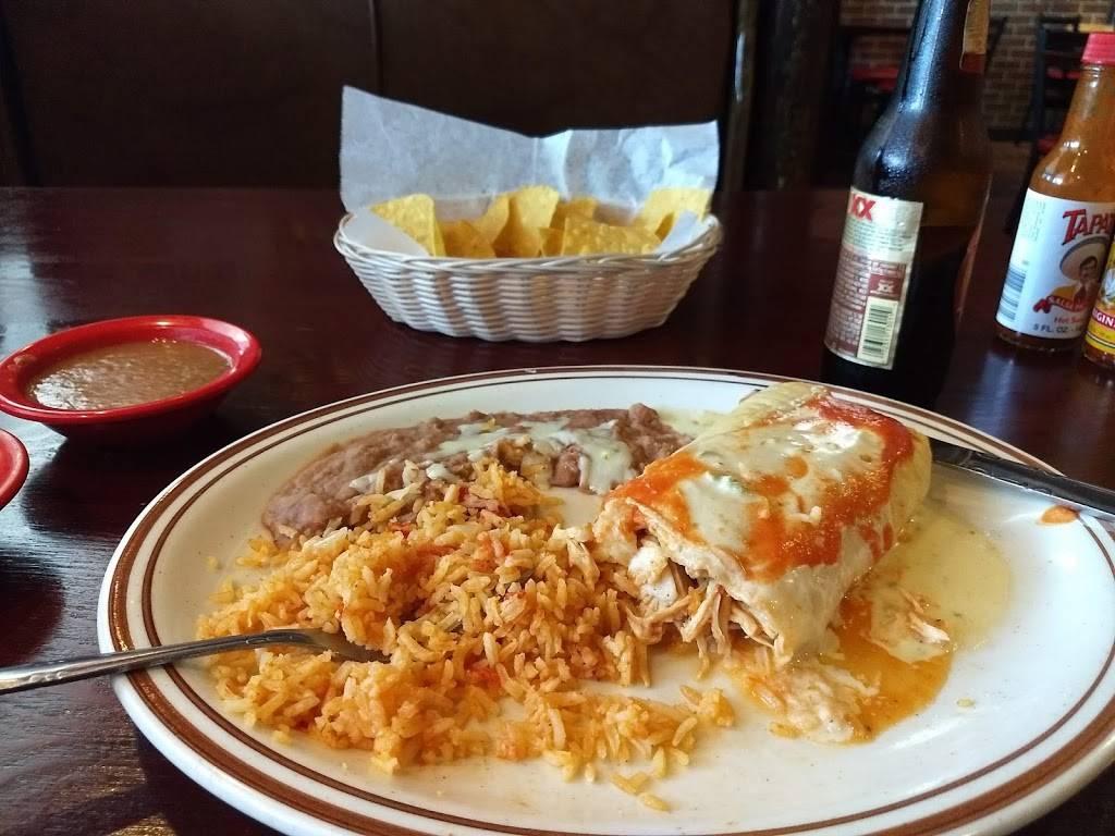 Los Magueyes | restaurant | 2648 Packerland Dr, Green Bay, WI 54313, USA | 9204898921 OR +1 920-489-8921
