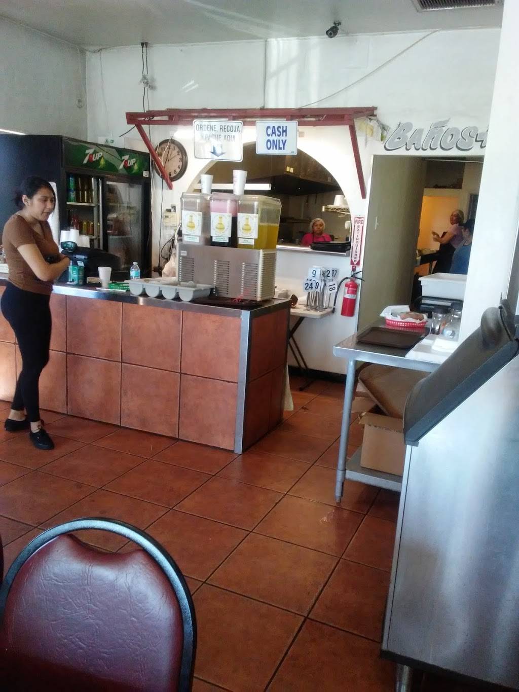 El Ranchero | restaurant | 1900 E McDowell Rd, Phoenix, AZ 85006, USA | 6022547515 OR +1 602-254-7515