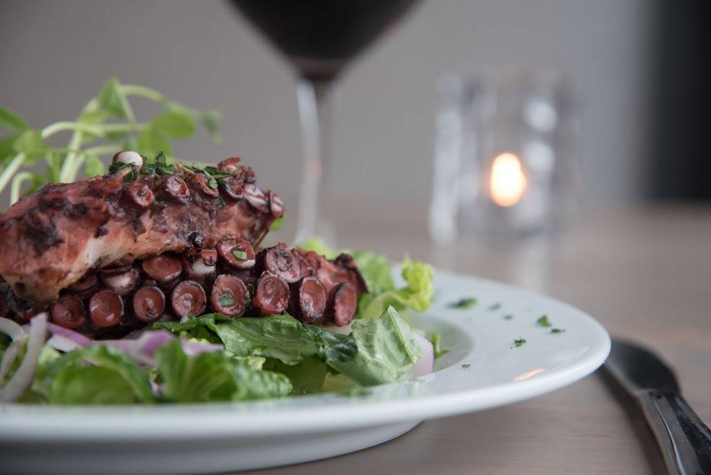 MYTHOS Greek Cuisine | Wine Bar | restaurant | 3500 Fairview St, Burlington, ON L7N 2R5, Canada | 9056397300 OR +1 905-639-7300