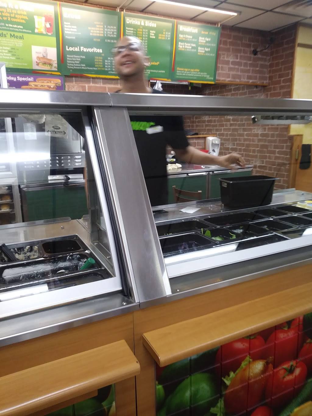 Subway Restaurants | restaurant | 2204 Madison St Suite F, Clarksville, TN 37043, USA | 9319061832 OR +1 931-906-1832