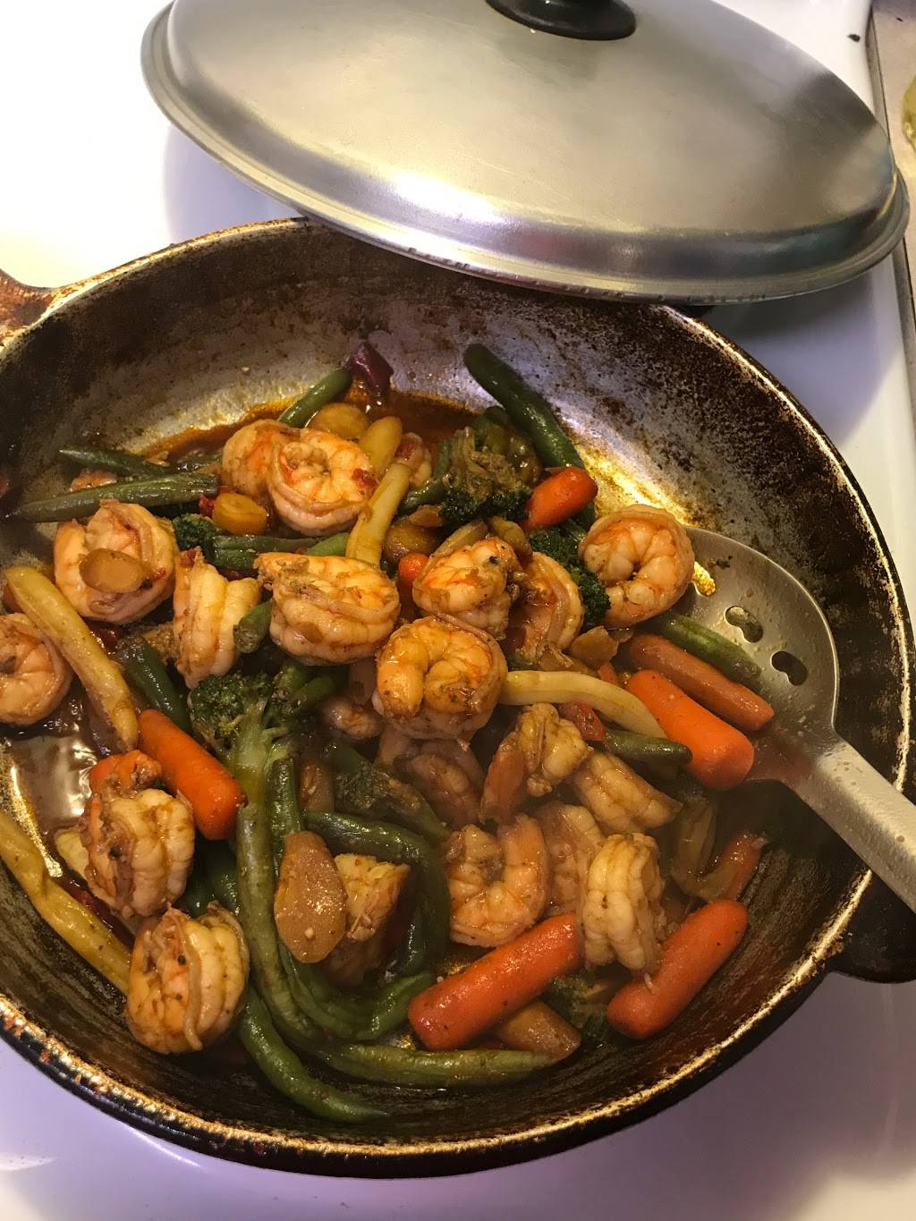 Woodfyah bar & grill | restaurant | 2164 Old US Hwy 1, Fort Pierce, FL 34946, USA | 7724654553 OR +1 772-465-4553