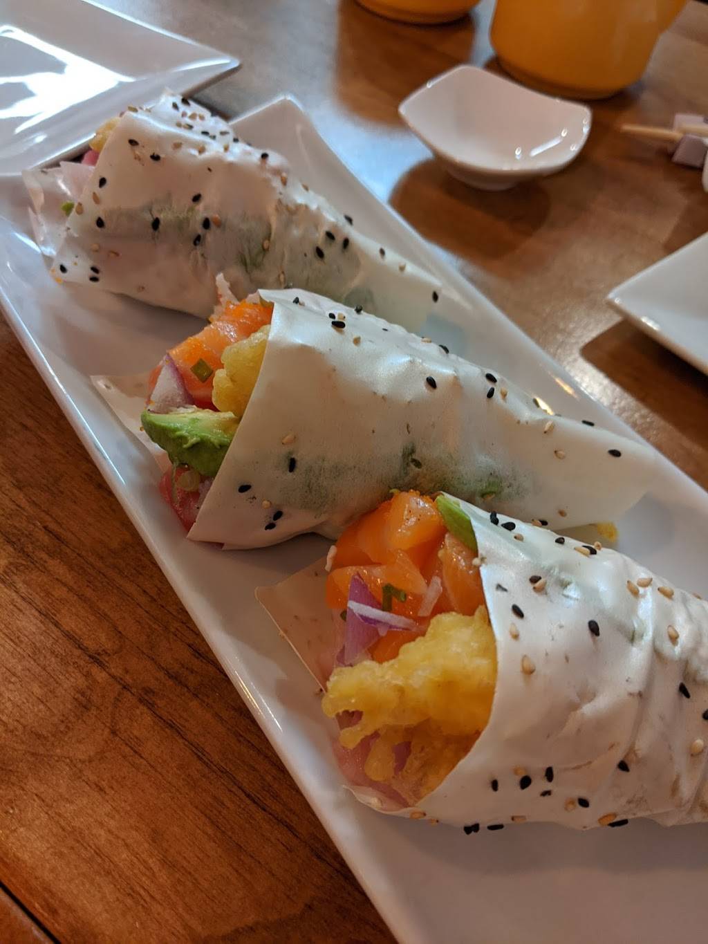 Sushi Mafia | restaurant | 649 E Broadway, Long Beach, CA 90802, USA | 5622690119 OR +1 562-269-0119