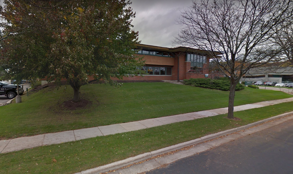 Pizza Hut of Southern Wisconsin, Inc. | restaurant | 434 S Yellowstone Dr, Madison, WI 53719, USA | 6088332113 OR +1 608-833-2113