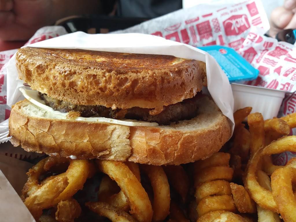 Jack in the Box | restaurant | 15342 Roscoe Blvd, Panorama City, CA 91402, USA | 8188927059 OR +1 818-892-7059