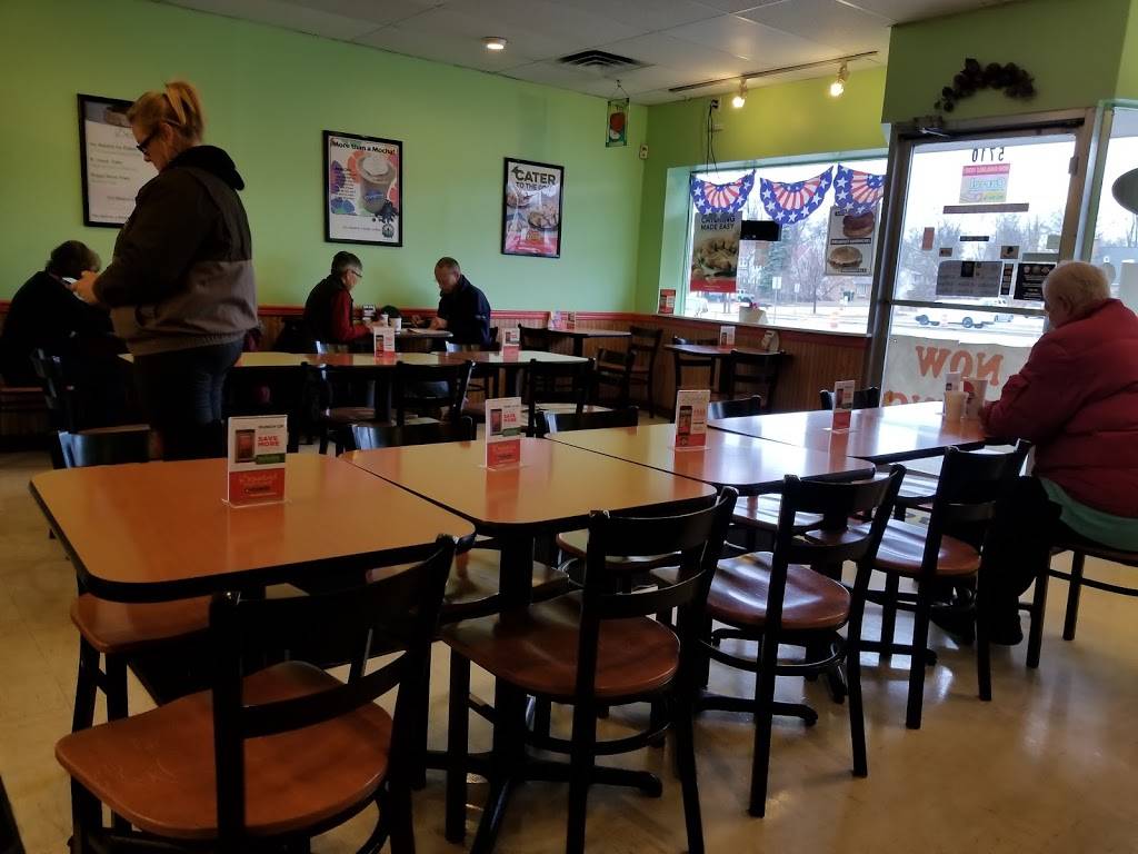 Big Apple Bagels | bakery | 5710 S 108th St, Hales Corners, WI 53130, USA | 4145293050 OR +1 414-529-3050