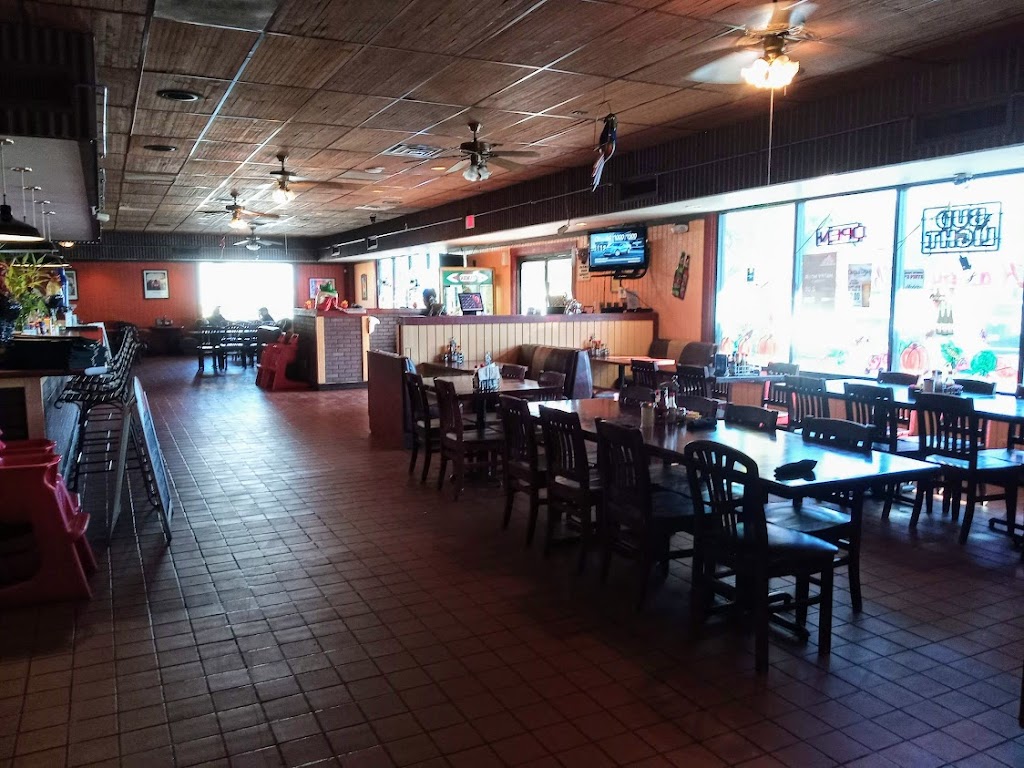 Jaliscos Bar And Grill | restaurant | 844 N Imperial Ave, El Centro, CA 92243, USA | 7603532515 OR +1 760-353-2515