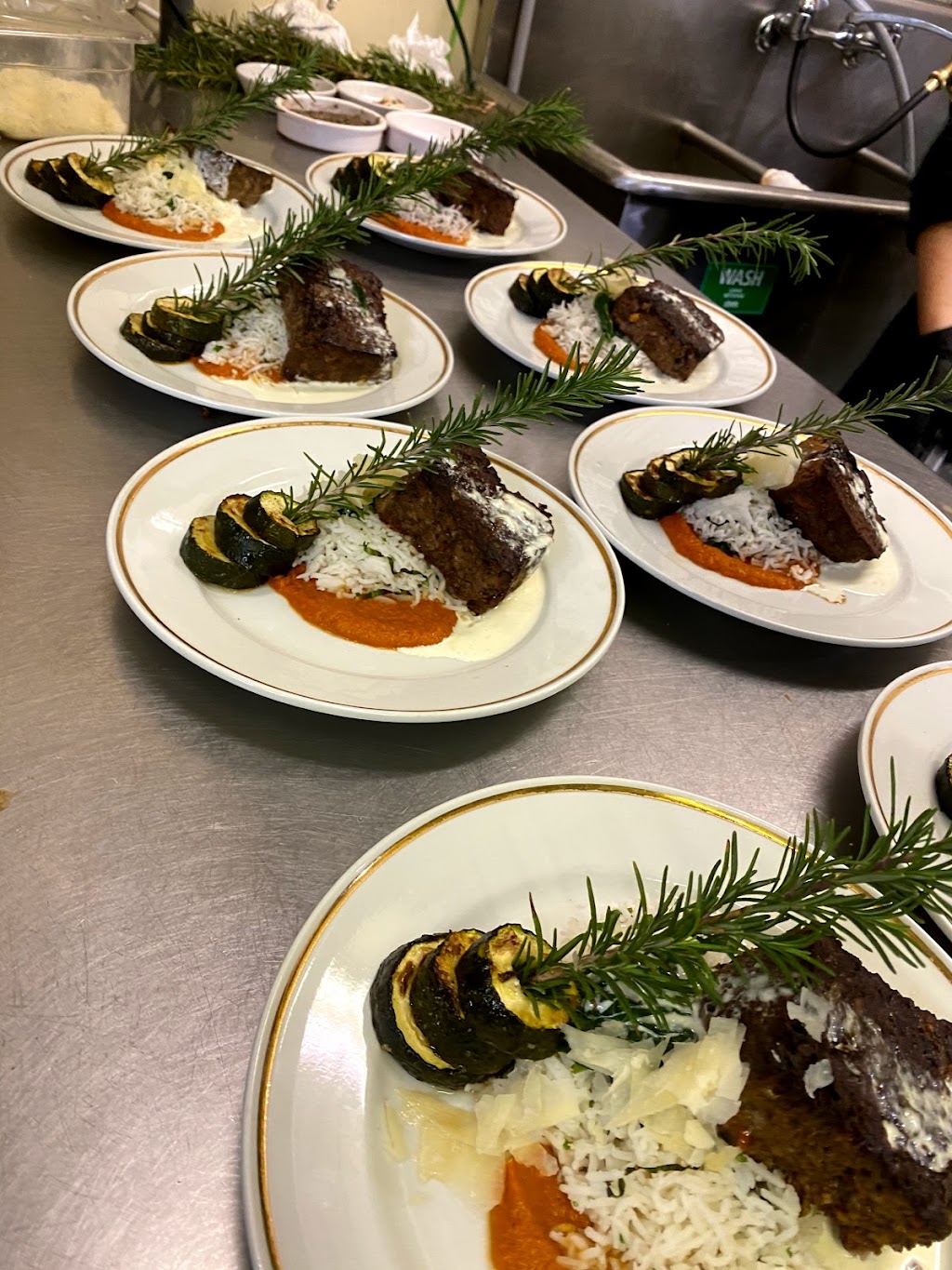 The Butler’s Pantry | restaurant | 295 Cecil Doyle Rd, DeRidder, LA 70634, USA | 3374637949 OR +1 337-463-7949