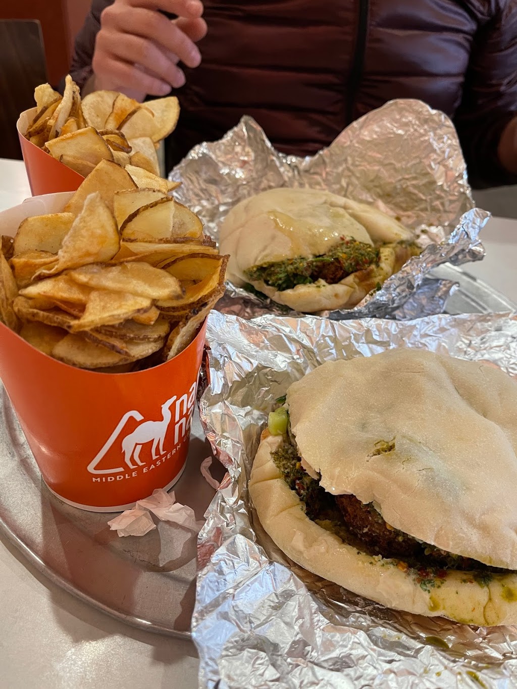 Naf Naf Grill | restaurant | 28 S Wabash Ave, Chicago, IL 60603, USA | 3127266300 OR +1 312-726-6300