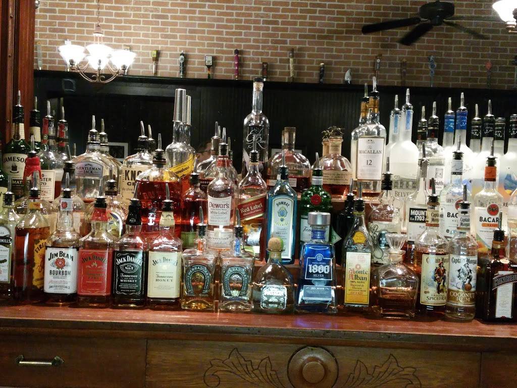 Mojos Bar & Grille | restaurant | 109 E Main St, Troy, OH 45373, USA | 9375529172 OR +1 937-552-9172