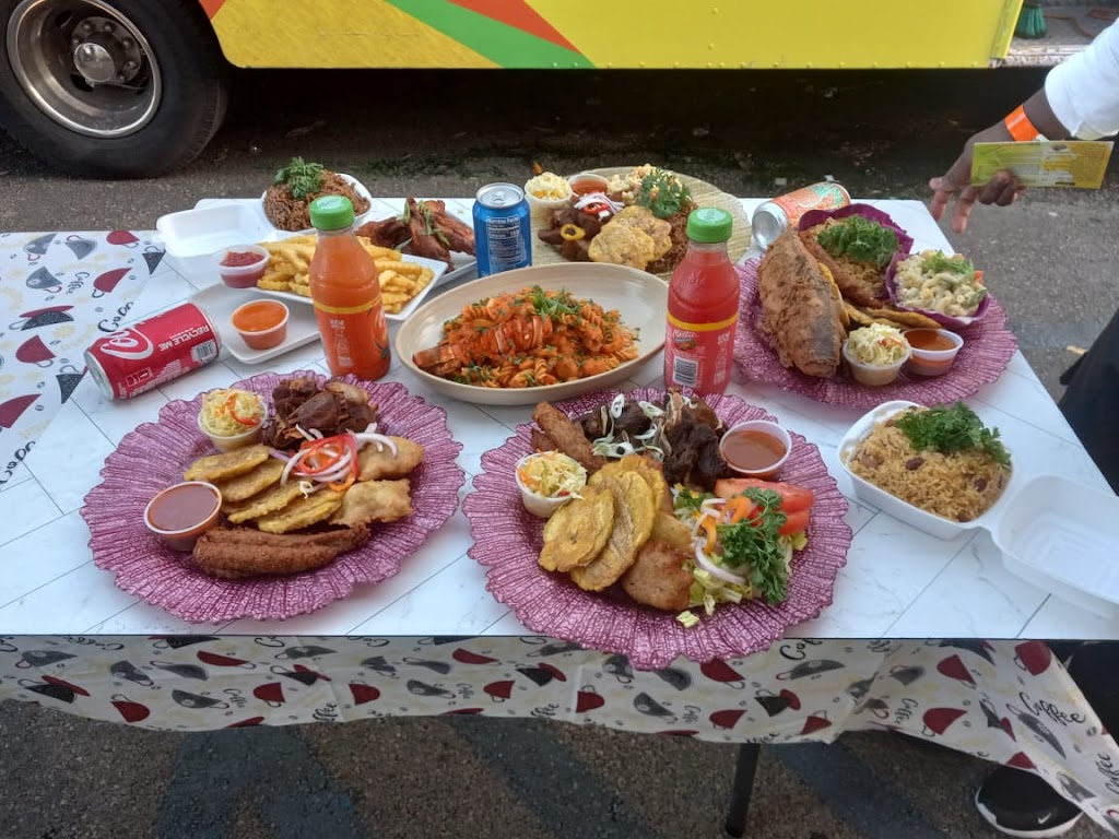 Good Cooking Lolo Bon Resto | restaurant | 10010 NW 7th Ave, Miami, FL 33150, USA | 7868687571 OR +1 786-868-7571