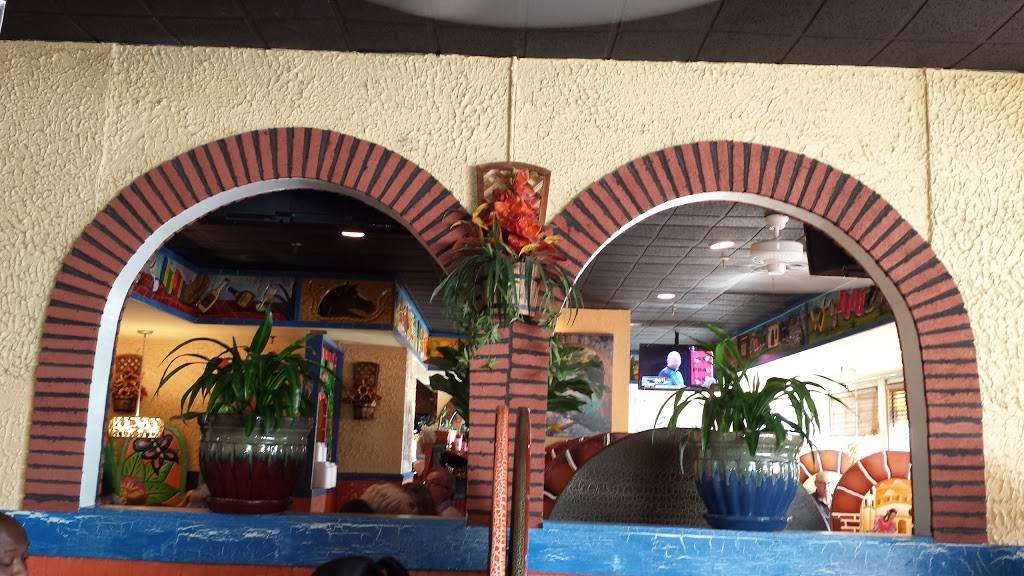 Dos Margaritas | restaurant | 4 Industrial Park Dr, Hendersonville, TN 37075, USA | 6158268339 OR +1 615-826-8339